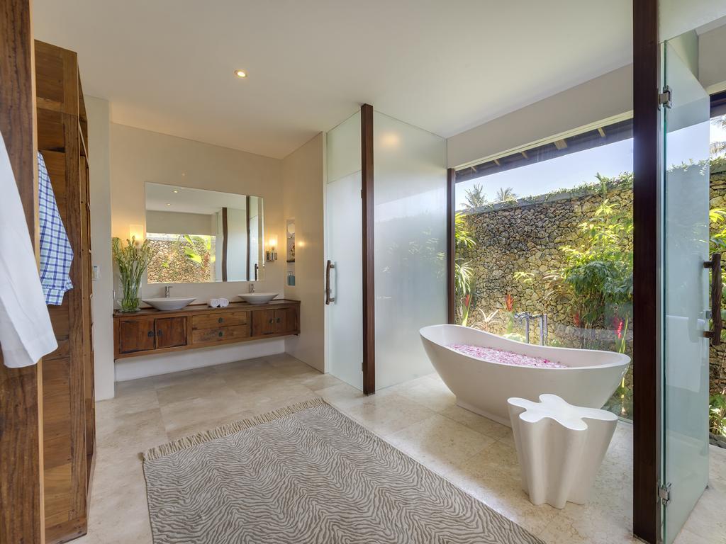 Lataliana Villas Seminyak  Room photo