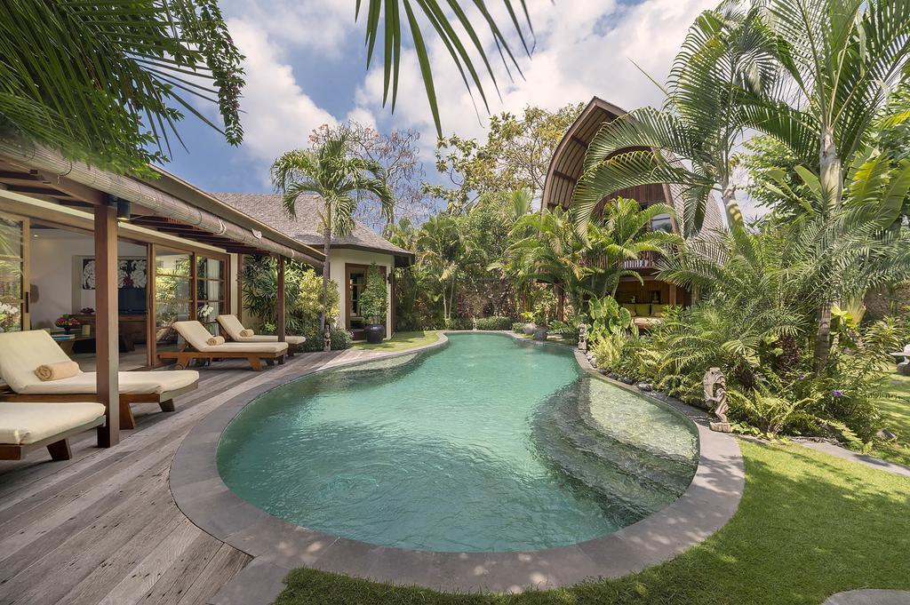 Lataliana Villas Seminyak  Exterior photo
